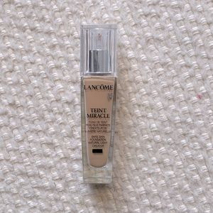 Lancôme foundation Teint Miracle Foundation